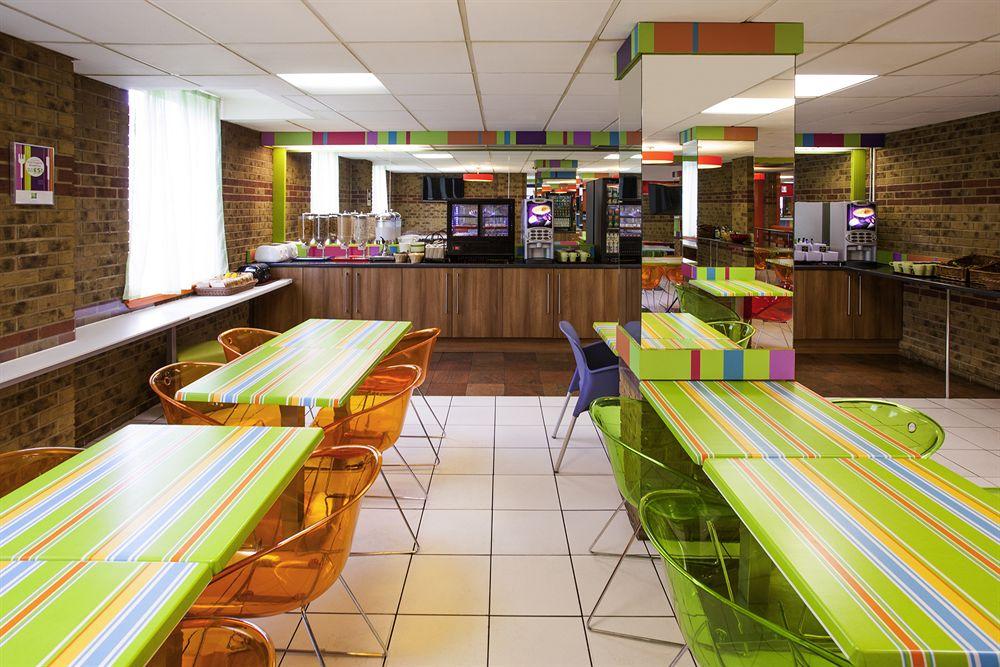 Ibis Styles London Walthamstow Hotel Exterior photo