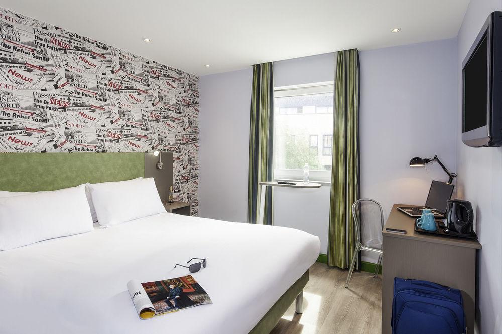 Ibis Styles London Walthamstow Hotel Exterior photo