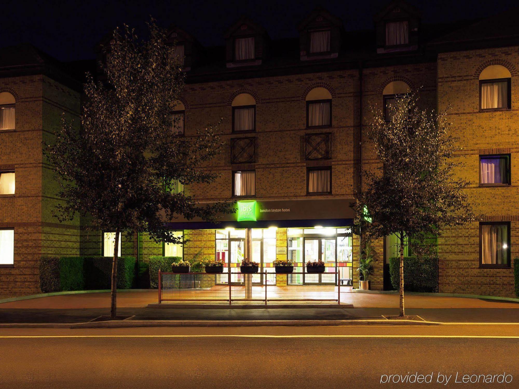 Ibis Styles London Walthamstow Hotel Exterior photo