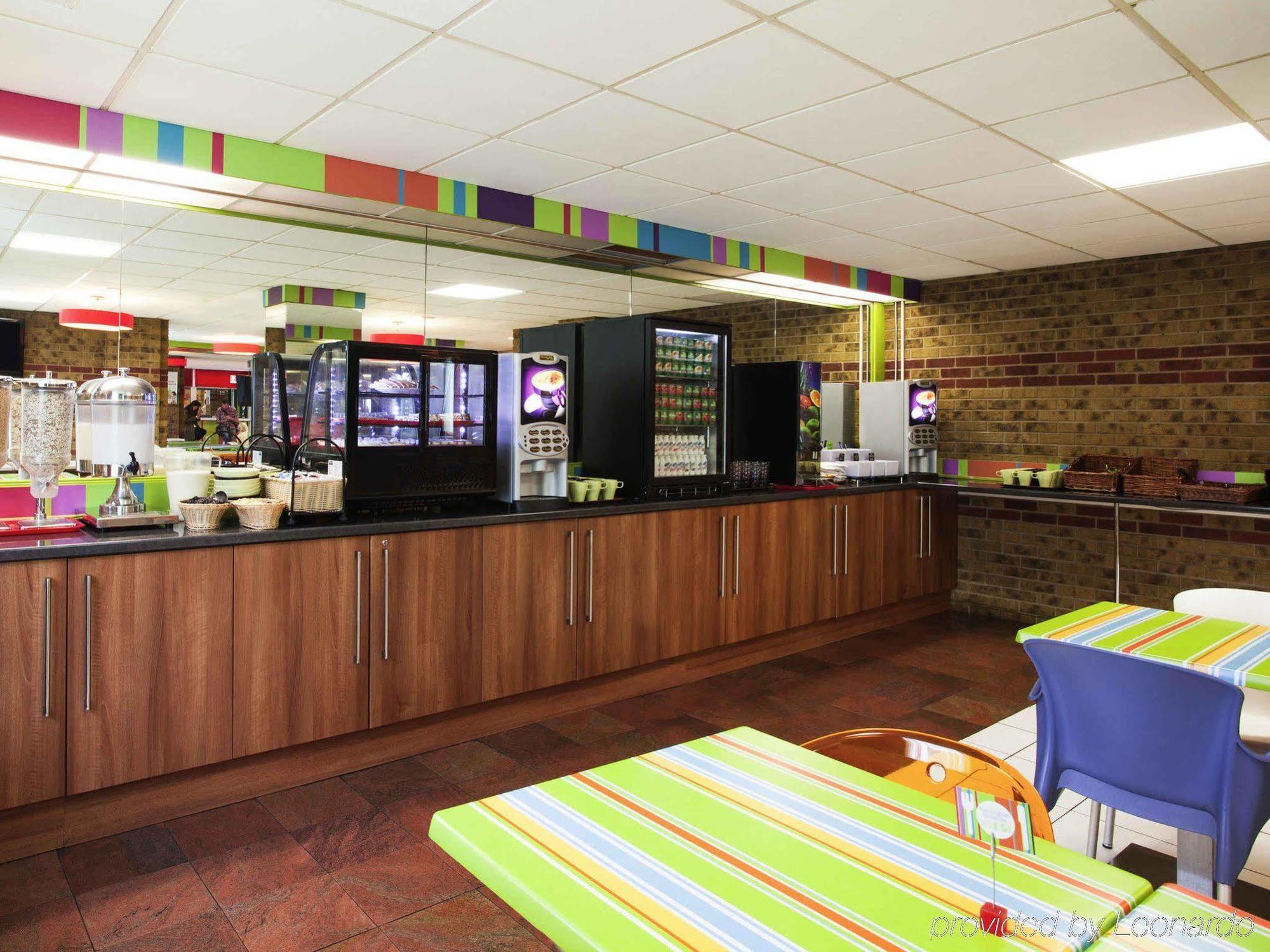 Ibis Styles London Walthamstow Hotel Exterior photo
