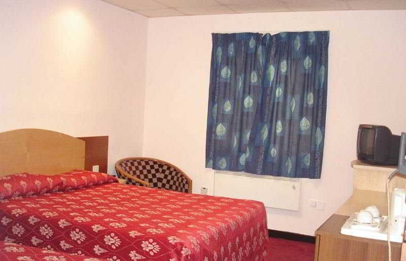 Ibis Styles London Walthamstow Hotel Room photo