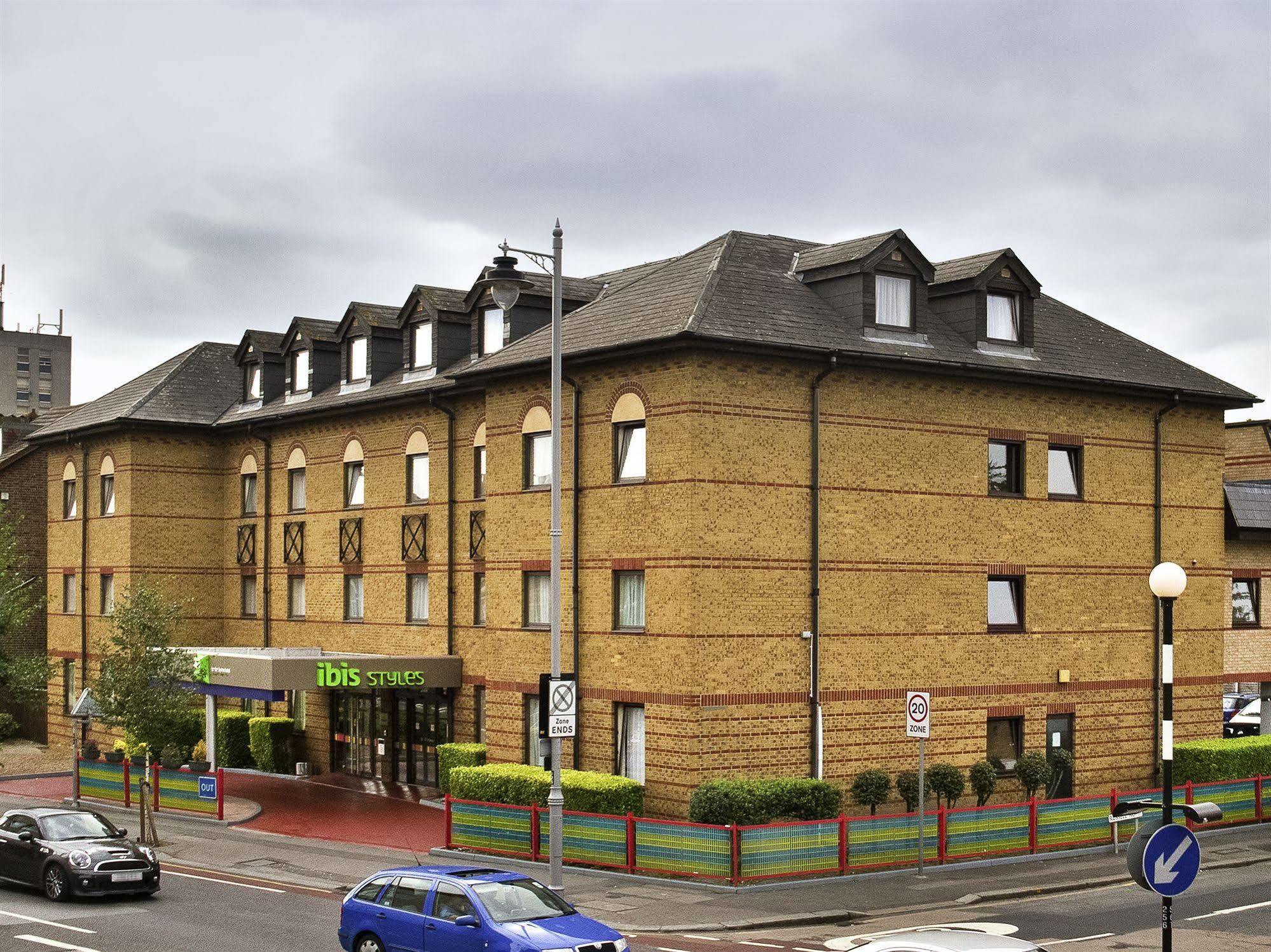Ibis Styles London Walthamstow Hotel Exterior photo